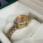 Datejust gold dial with diamonds, 26mm gold strap